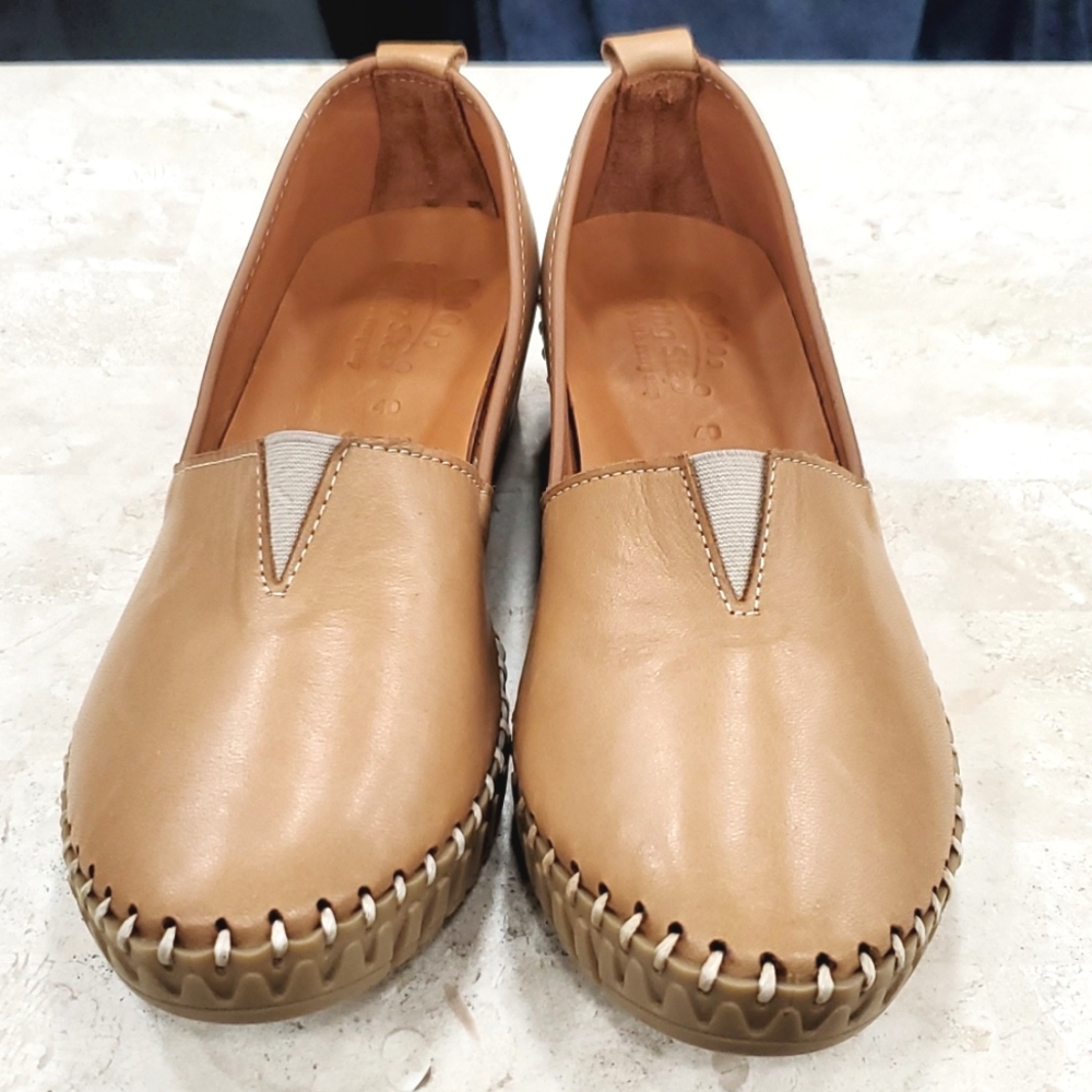 Spring Step Tan Leather Slip-On Flats - Picture 3 of 16
